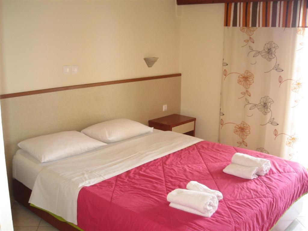 Bella Vista Hotel "By Checkin" Hersonissos  Habitación foto
